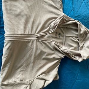 Uniqlo UV mesh protective hoodie